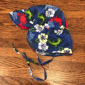 I play Infant sun hat.